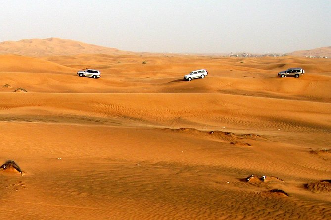 Dubai Desert 4x4 Safari With Camp Activities & BBQ Dinner - Flexible Cancellation Policy