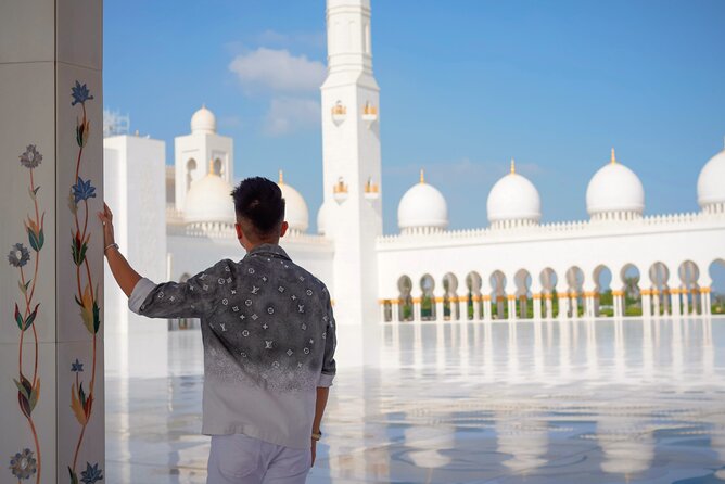 Dubai To Abu Dhabi: Grand Mosque, Royal Palace & Etihad Towers - Booking and Availability