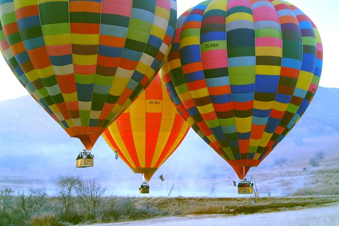 Early Morning Balloon Safari With Breakfast From Magaliesburg - Group Size Capacity