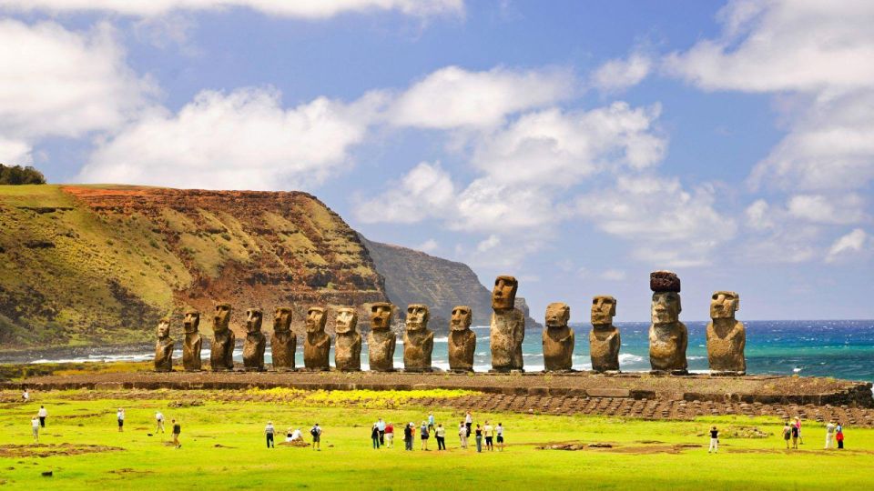 Easter Island: Private Full Day History Of The Moai - Witnessing the Ahu Tongariki Moai