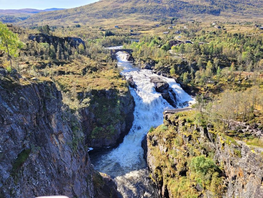 Eidfjord: Roundtrip Transfer to Voringsfossen Waterfalls - Duration of the Roundtrip Transfer