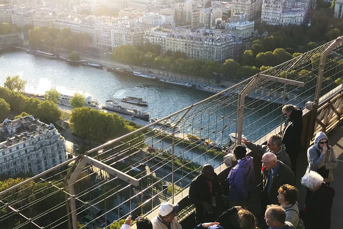 Eiffel Tower Timed Entrance Ticket SUMMIT Access by Elevator - Security Procedures