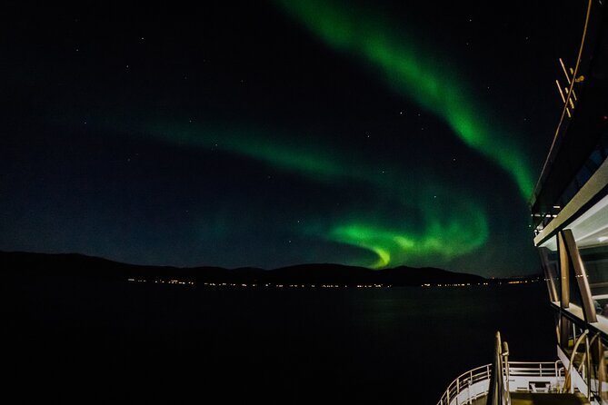 Electric Northern Lights Cruise - Participant Capacity