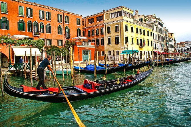 Enchanting Venice: City Walk & Majestic Gondola Ride! - Walking Tour Highlights