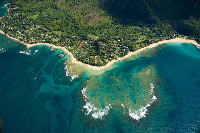 Entire Kauai Airplane Tour - ALL WINDOW SEATS - Highly Recommended for Visitors