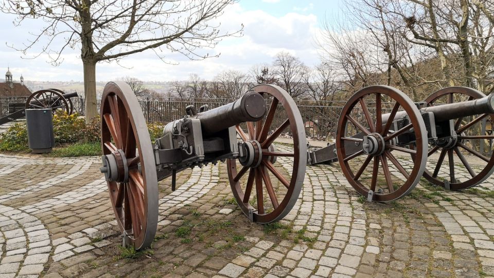 Esslingen: Self-Guided Tour to the Castle - Scenic Views and Panoramas