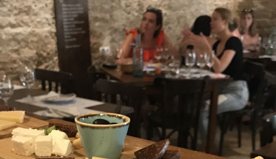 Food Tour: Traditional Flavours and Food Sampling on Hvar - Food Tasting and Sampling