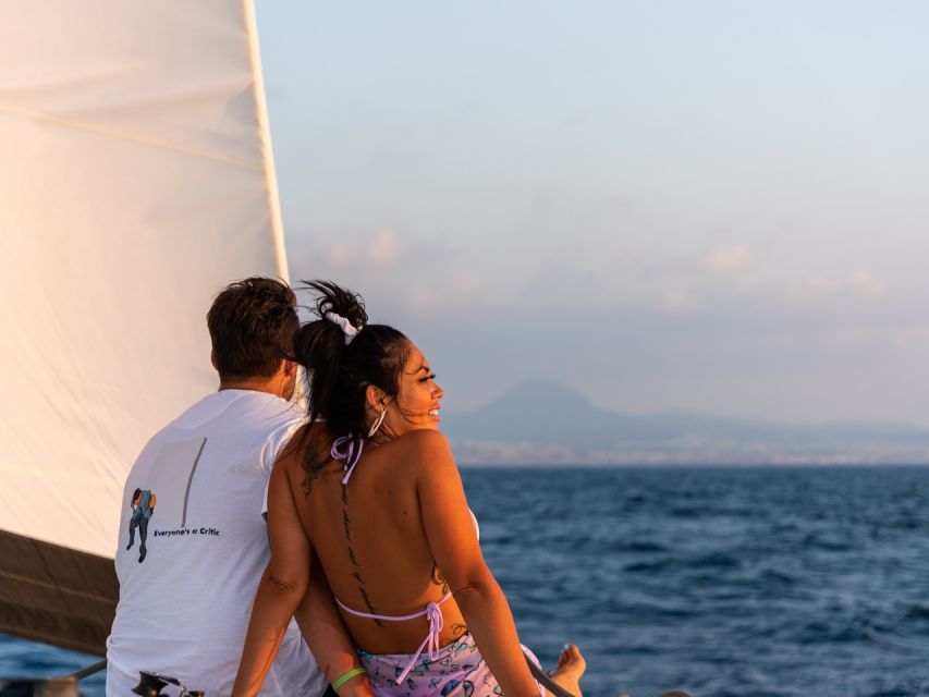 From Agios Nikolaos: Mirabello Bay Afternoon Cruise & Meal - Onboard Activities and Amenities