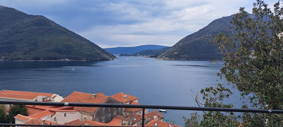 From Dubrovnik: Perast, Kotor & Budva Small-Group Day Trip - Perast and Our Lady of the Rocks