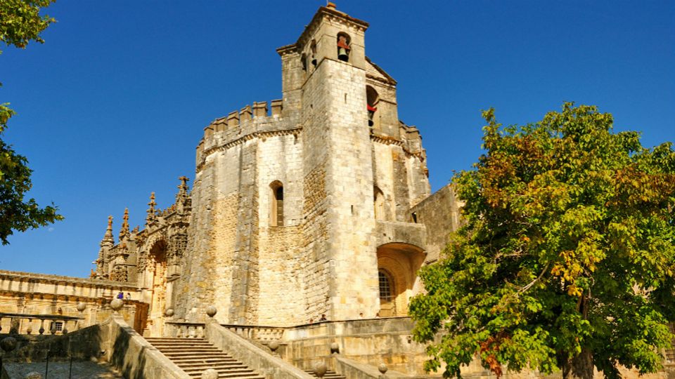 From Lisbon: Tomar, Christ Convent & Almourol Castle Tour - Pricing and Availability