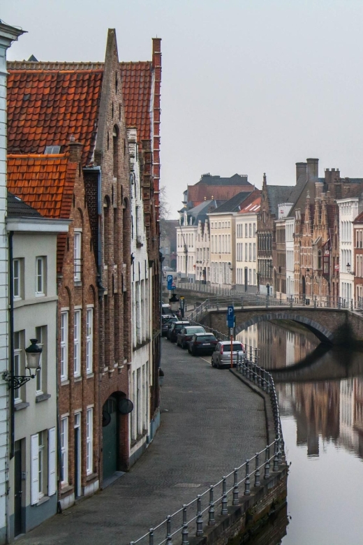 From Paris: Guided Day Trip to Brussels and Bruges - Discovering Bruges