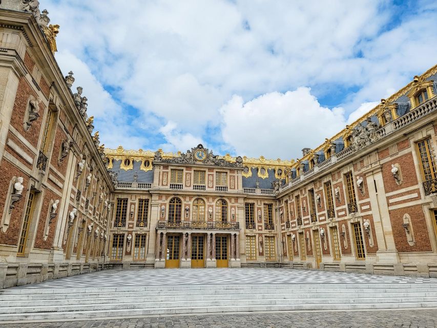 From Paris: Versailles Bike Tour With Gardens & Palace Entry - Terrain and Fitness