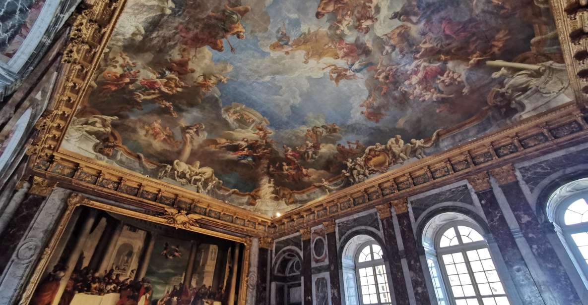 From Paris: Versailles Palace Private Half-Day Guided Tour - Guide Expertise