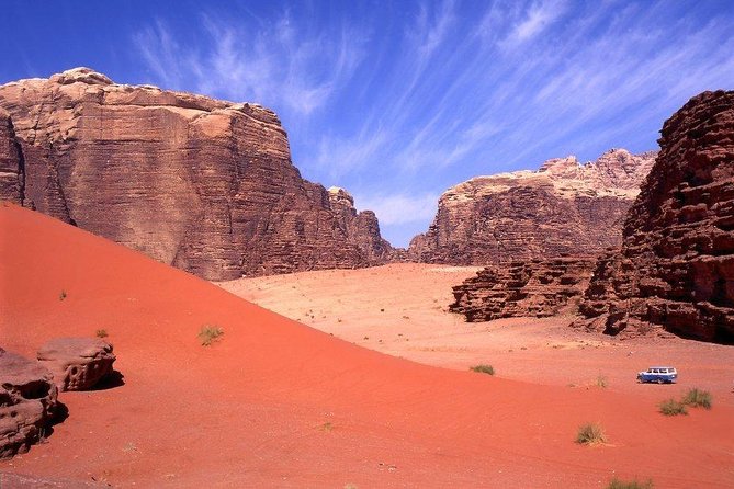 From Petra to Wadi Rum Back to Amman or Airport - Positive Traveler Experiences and Satisfaction