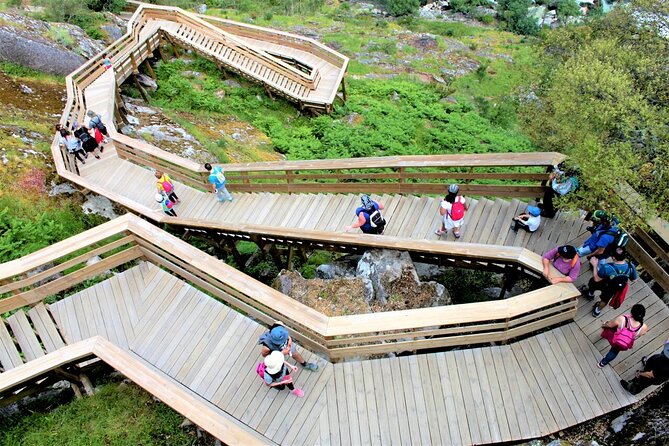 From Porto: 516 Arouca Bridge and Paiva Walkways Guided Tour - Navigating Paiva Walkways