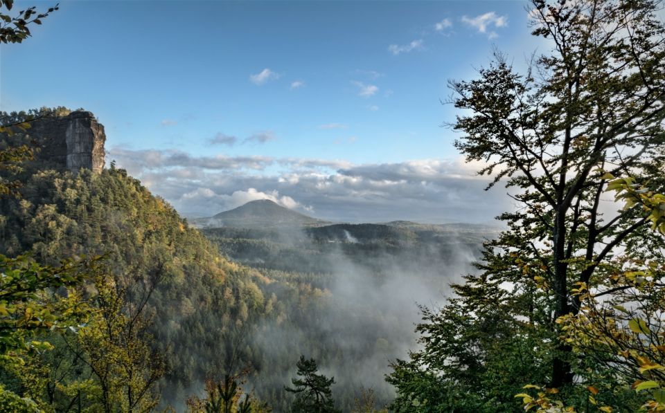 From Prague: Bohemian and Saxon Switzerland Day Trip - Pravčická Brána and Hiking