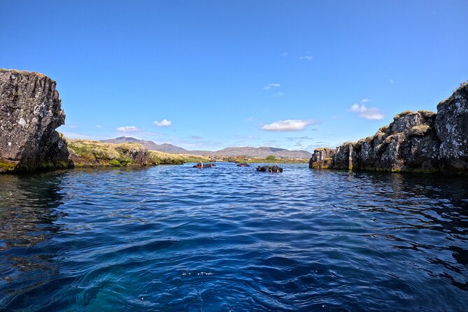 From Reykjavik- Silfra Snorkeling Transfer Included - Refreshing Glacier Water Snorkeling