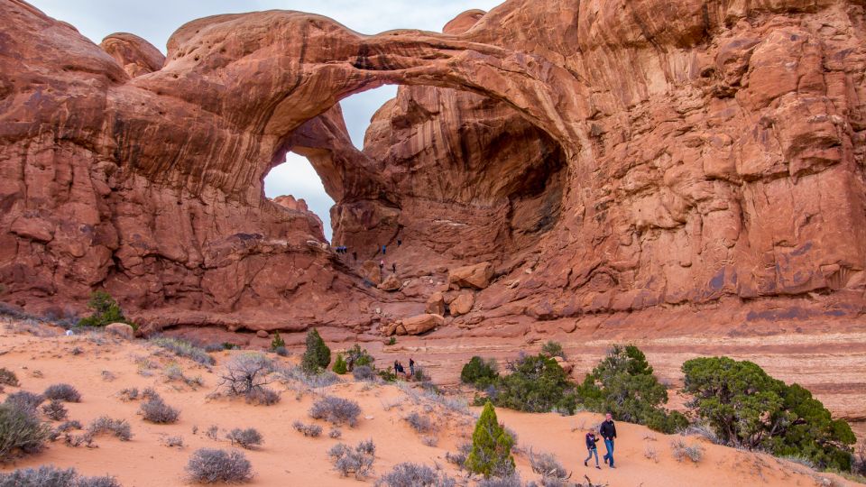 From Salt Lake City: Private Tour of Arches National Park - Booking and Cancellation