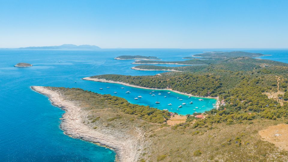 From Split: Trogir & Blue Lagoon Boat Tour With Snorkeling - Meeting Location