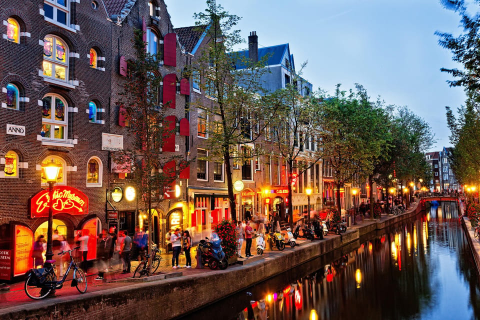 Full Day Private Tour to Amsterdam From Brussels - Flexible Scheduling