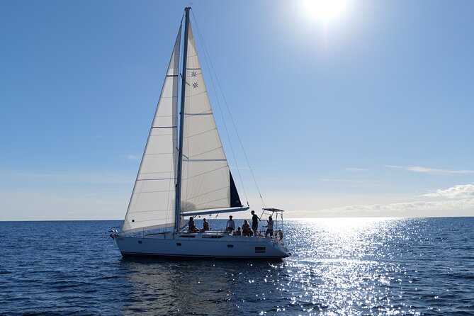 Full Day Sailing Yacht - Beautiful Day on the Atlantic Ocean - Highlights of the Tour