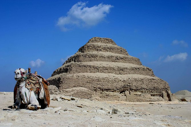 Full Day Tour to Giza Pyramids, Memphis, Sakkara & Dahshur With Private Guide - Discovering Dahshurs Pyramids