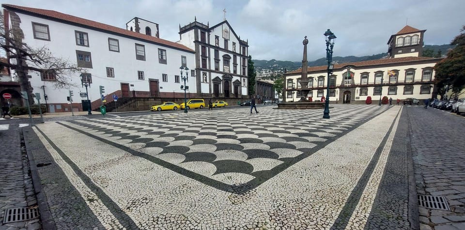 Funchal Walking Audio Tour I: Unveil Gems With a Local - Cancellation and Refund Policy