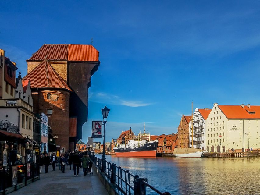 Gdansk: City Highlights Guided Private Bike Tour - Bike and Gear