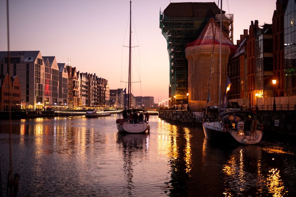 Gdańsk: Motlawa and Port Yacht Cruise With Prosecco - Unique Perspectives of Gdańsk