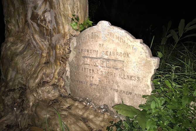 Ghosts of Charleston Night-Time Walking Tour With Unitarian Church Graveyard - Traveler Information and Reviews