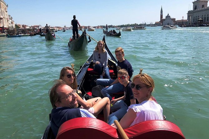 Gondola Ride and St Marks Basilica Tour - Customer Feedback and Issues