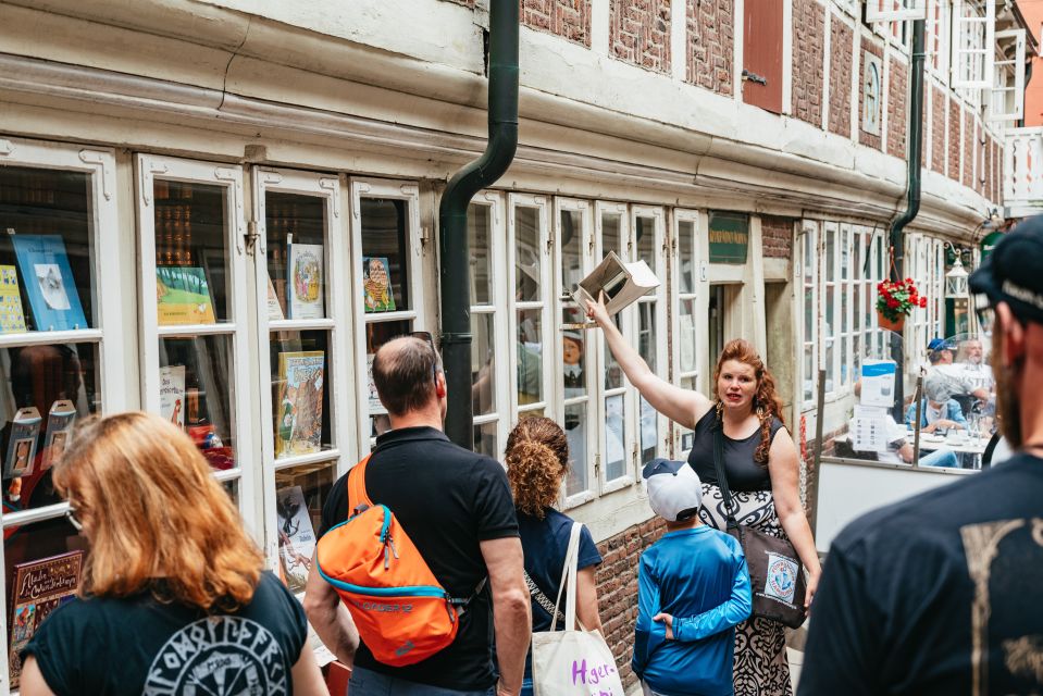 Hamburg: Guided Walking Tour for Magic Fans - Off the Beaten Path