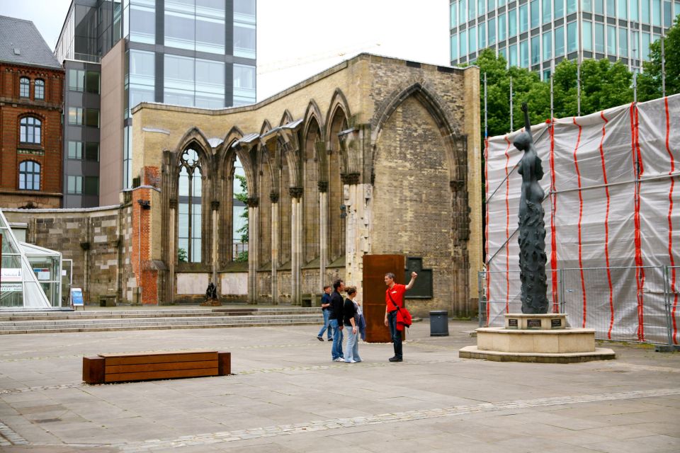 Hamburg: Private Tour Port, St. Michaelis Church & City Hall - Historic 17th-Century Homes