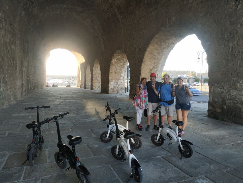 Heraklion: Ecobike Sightseeing Tour With Greek Meze - Tasting Local Greek Meze