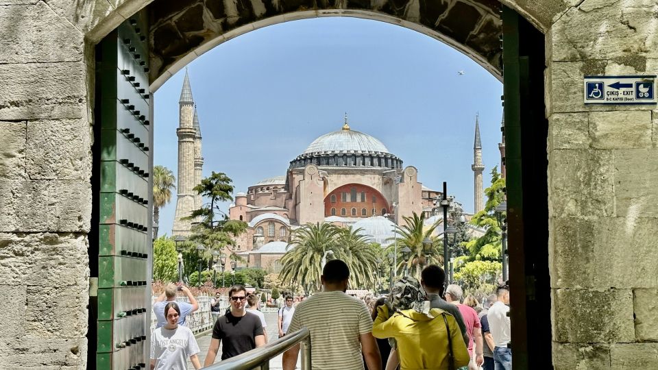 Istanbul: Sightseeing Walking Tour - Discovering the Hippodrome