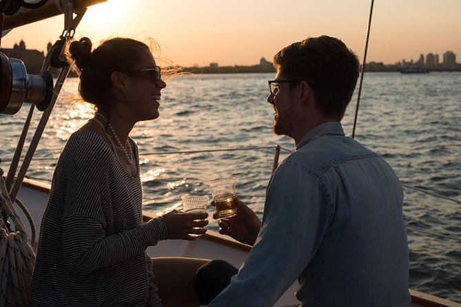 Key West Schooner Sunset Sail With Bar & Hors Doeuvres - Beverages and Hors Doeuvres