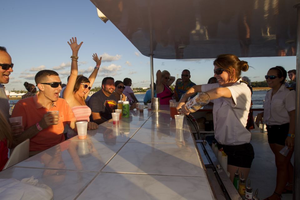 Key West: Sunset Dinner Cruise With Open Bar & Live Music - Culinary Offerings