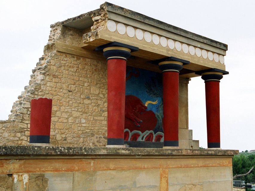 Knossos Palace Skip-the-Line Ticket & Private Guided Tour - Inclusions and Exclusions