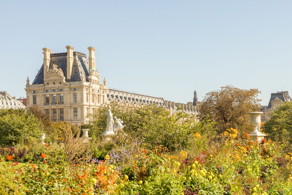 Lifestyle Tour Around the Louvre - Frequently Asked Questions