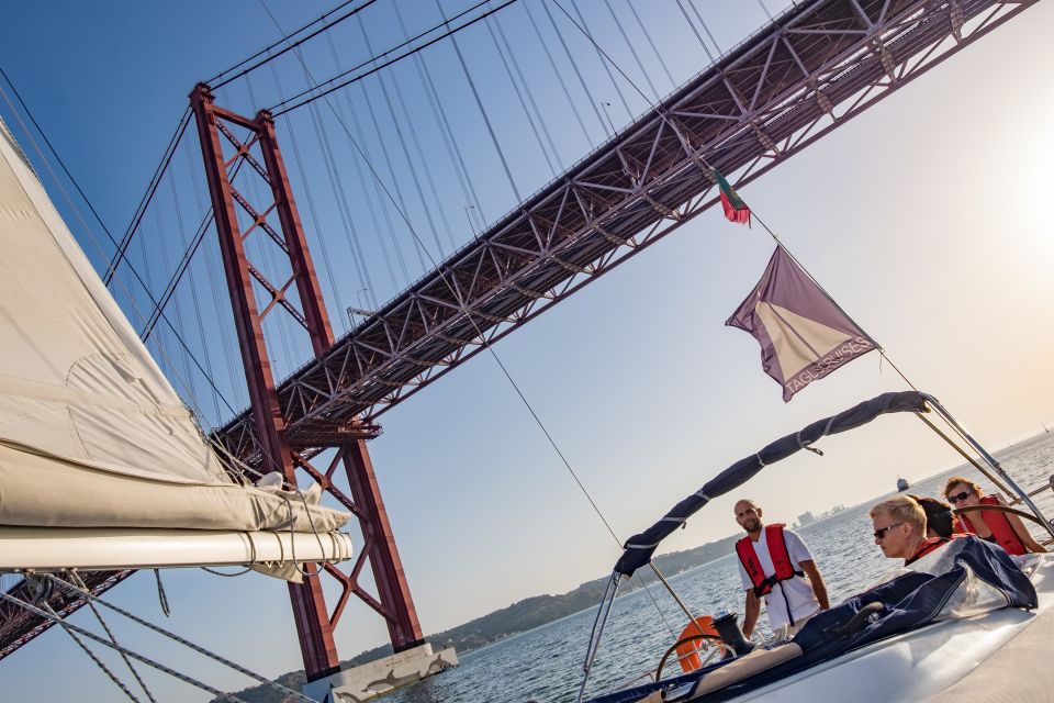 Lisbon: 1 or 2-Hour Cruise Along the Tagus River - Cruise Availability and Booking