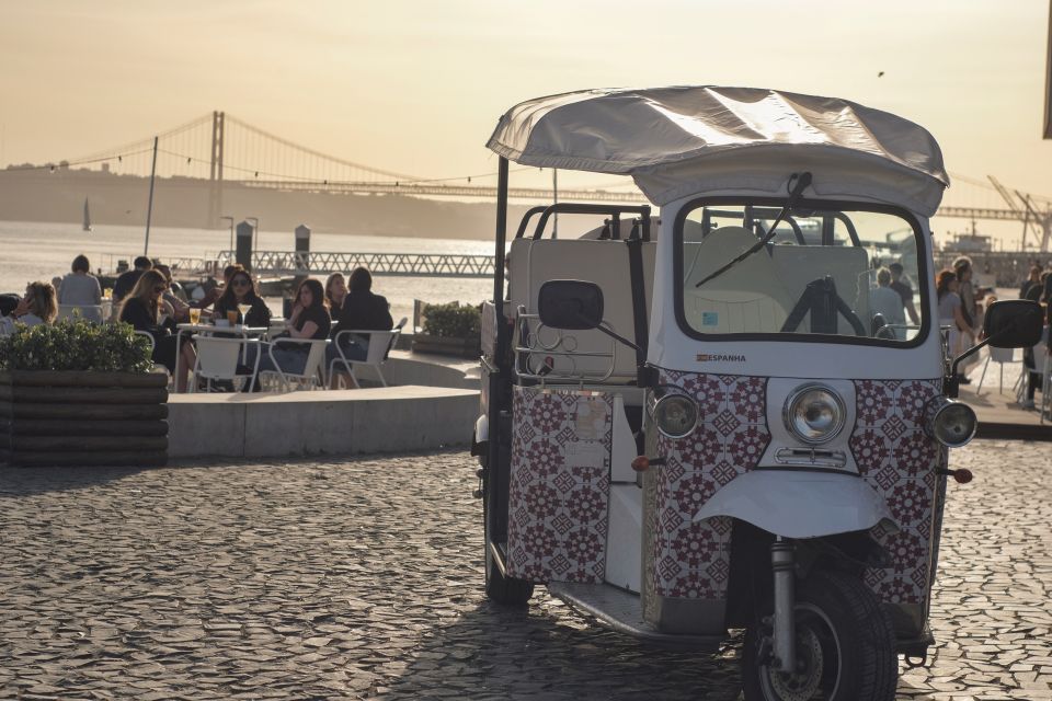 Lisbon 3-Hour Sightseeing Tour by Tuk Tuk - Exploring Historical Neighborhoods