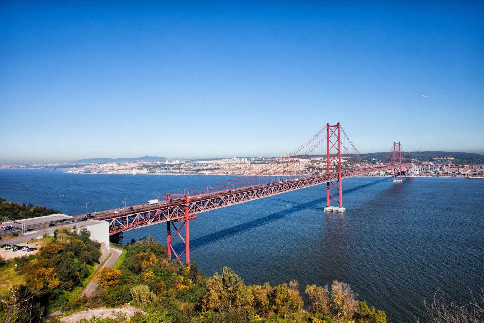 Lisbon: Hop-on Hop-off 48-Hour Bus and Boat Tour Ticket - Routes and Stops