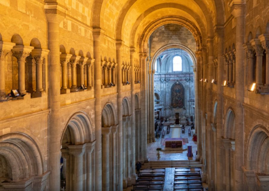 Lisbon: Lisbon Cathedral Entry Ticket - Architectural Styles and History