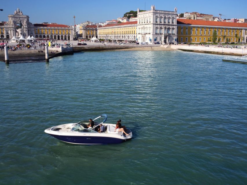 Lisbon: Private Boat Tour + Welcome Drink & Snack - Frequently Asked Questions