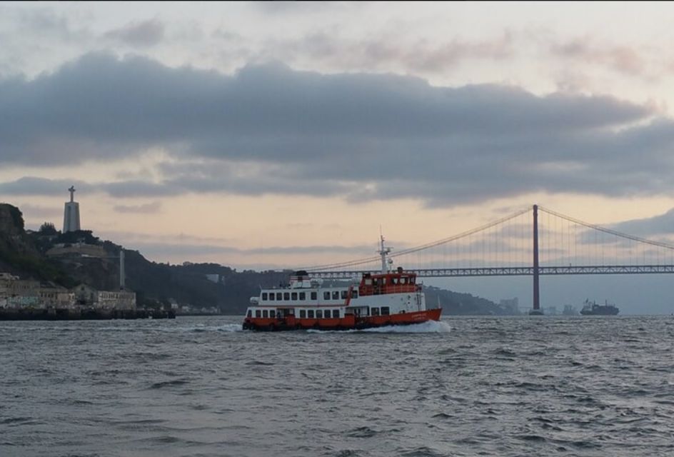 Lisbon Sailboat Ride in Tagus River With Private Transfer - Pickup and Drop-off Options