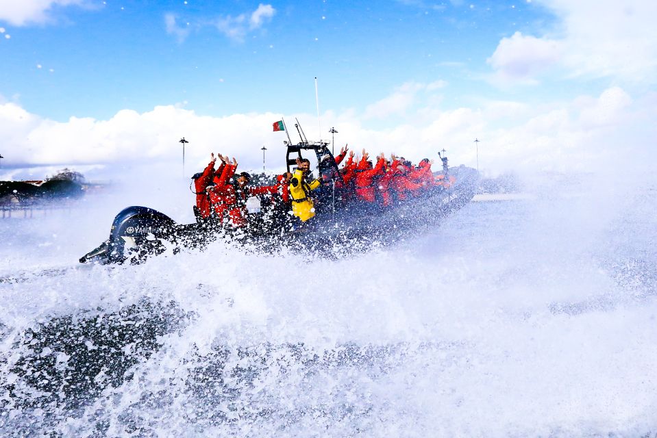 Lisbon: Sunset Speedboat Tour With Complimentary Drink - Booking and Pricing