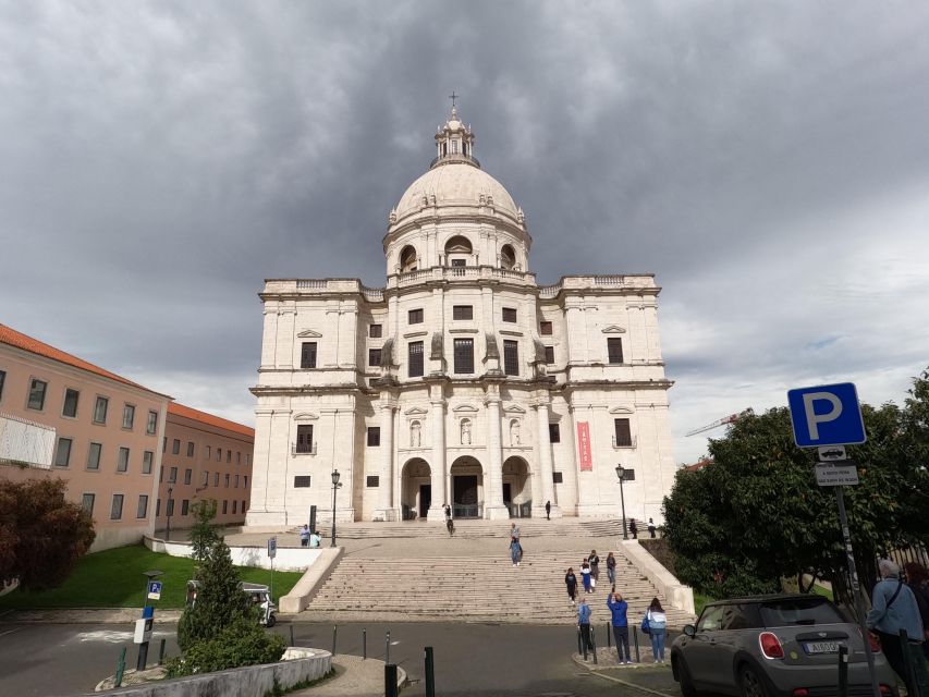 Lisbon:Private Guided Historical Sightseeing Tour by TUK-TUK - Alfama Downtown Sightseeing