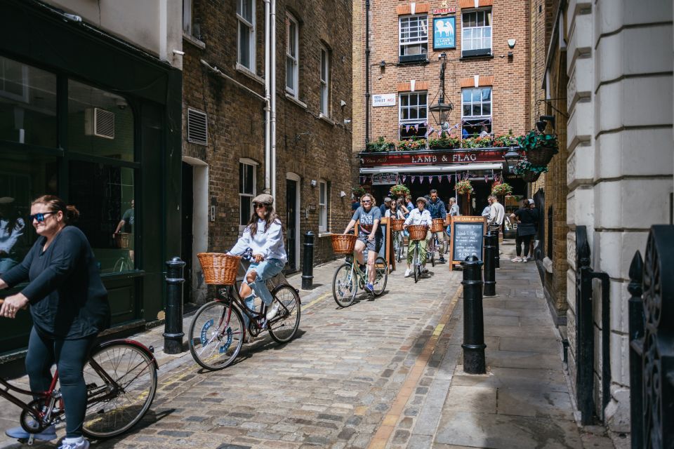 London: Landmarks and Gems Bike Tour - Gear and Accessories Provided