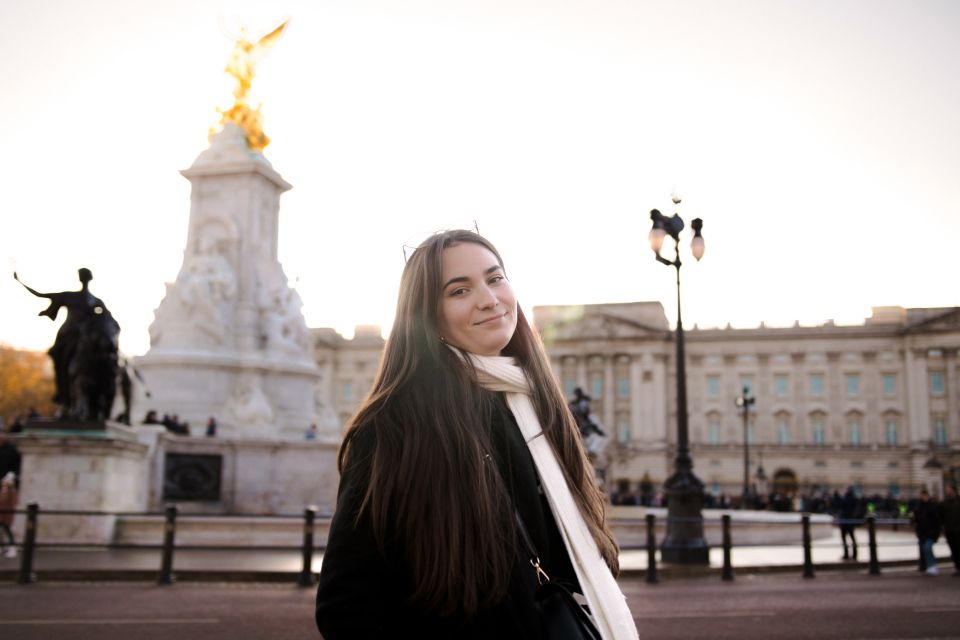 London: Professional Photoshoot Outside Buckingham Palace - Frequently Asked Questions