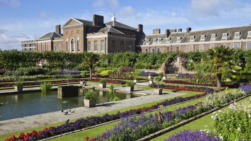 London: Westminster Walking Tour and Kensington Palace Visit - Inclusions